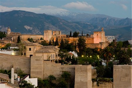 Alhambra à la tombée de la nuit, patrimoine mondial UNESCO, Grenade, Andalousie, Espagne, Europe Photographie de stock - Rights-Managed, Code: 841-02919659