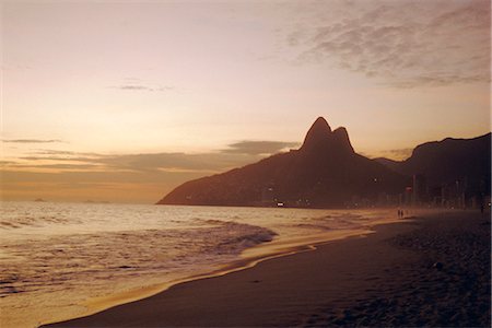simsearch:841-02712222,k - Ipanema Beach, Rio de Janeiro, Brazil, South America Foto de stock - Direito Controlado, Número: 841-02919683