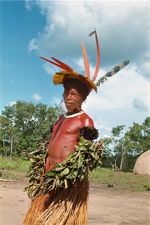 simsearch:841-03676089,k - Kamayura Indian dancer, Brazil, South America Fotografie stock - Rights-Managed, Codice: 841-02924023