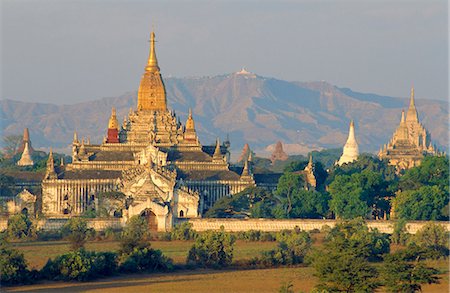 pagan travel photography - Anada Temple, Bagan, Myanmar, Asia Foto de stock - Con derechos protegidos, Código: 841-02924288