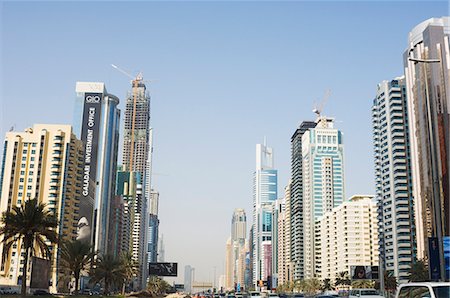 sheikh zayed road - Sheikh Zayed Road, Dubai, Émirats arabes, Moyen Orient Photographie de stock - Rights-Managed, Code: 841-02924665