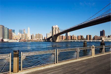 simsearch:841-02924901,k - Pont de Brooklyn et de Manhattan de Fulton Ferry Landing, Brooklyn, New York City, New York, États-Unis d'Amérique, Amérique du Nord Photographie de stock - Rights-Managed, Code: 841-02924863