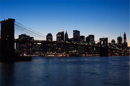 simsearch:841-03028130,k - Manhattan skyline and Brooklyn Bridge at dusk, New York City, New York, United States of America, North America Stock Photo - Rights-Managed, Code: 841-02924898