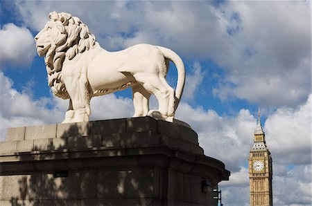 The Westminster Bridge Lion and Big Ben, Westminster, London, England, United Kingdom, Europe Stock Photo - Rights-Managed, Code: 841-02924990