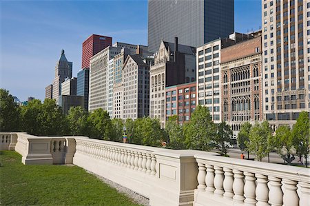 North Michigan Avenue by Millennium Park, Chicago, Illinois, United States of America, North America Stock Photo - Rights-Managed, Code: 841-02925039