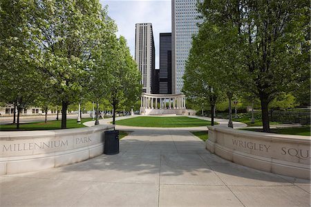 Millennium Monument, Millennium Park, Chicago, Illinois, United States of America, North America Stock Photo - Rights-Managed, Code: 841-02925046