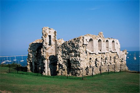 simsearch:841-02719711,k - Château de Sandsfoot, Weymouth, Dorset, Angleterre, Royaume-Uni, Europe Photographie de stock - Rights-Managed, Code: 841-02925808