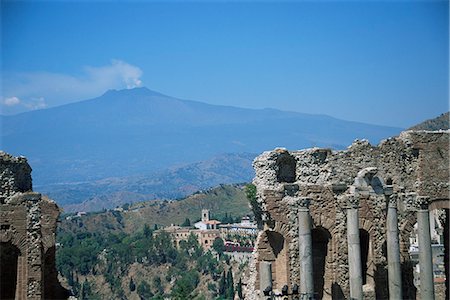 sicily etna - Greek theatre and Mount Etna, Taormina, Sicily, Italy, Europe Stock Photo - Rights-Managed, Code: 841-02925815