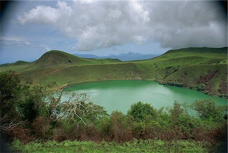 simsearch:841-02920006,k - Crater lake at Manengouba, western area, Cameroon, West Africa, Africa Foto de stock - Con derechos protegidos, Código: 841-02920007