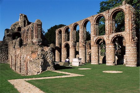 simsearch:841-02944792,k - St. Botolph's Priory, dating from Norman times, Colchester, Essex, England, United Kingdom, Europe Foto de stock - Con derechos protegidos, Código: 841-02920173