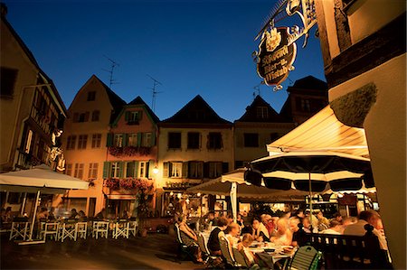 Dining at night in the Place de l'Ancienne Douane, Colmar, Haut-Rhin, Alsace, France, Europe Stock Photo - Rights-Managed, Code: 841-02920513