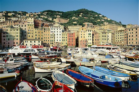 simsearch:841-02716760,k - The harbour, Camogli, Portofino Peninsula, Liguria, Italy Foto de stock - Con derechos protegidos, Código: 841-02920543