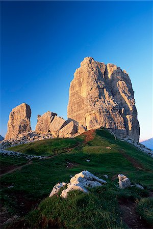 Cinque Torri at sunset, near Cortina d'Ampezzo, Dolomites, Veneto, Italy, Europe Stock Photo - Rights-Managed, Code: 841-02920566