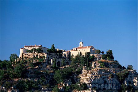 Clifftop village perched high above the Loup valley, Gourdon, Alpes-Maritimes, Provence, France, Europe Stock Photo - Rights-Managed, Code: 841-02920717