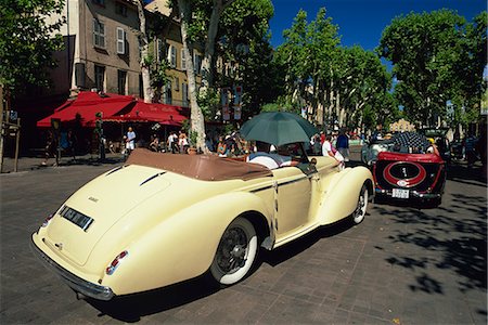 rallye - Alpes rétro vintage rallye automobile Cours Mirabeau, Aix-en-Provence, Bouches-du-Rhône, Provence, France, Europe Photographie de stock - Rights-Managed, Code: 841-02920870