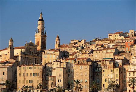 simsearch:841-03673593,k - View to Old Town, Menton, Alpes-Maritimes, Cote d'Azur, Provence, French Riviera, France, Europe Foto de stock - Con derechos protegidos, Código: 841-02920926