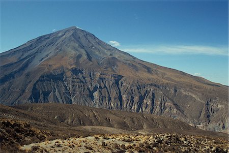 Solidified lava flows, El Misti volcano, 5821m, Arequipa, Peru, South America Foto de stock - Con derechos protegidos, Código: 841-02921016