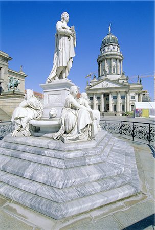 simsearch:841-02717188,k - Schillerdenkmal und französischer Dom, Gendarmenmarkt, Berlin, Deutschland, Europa Stockbilder - Lizenzpflichtiges, Bildnummer: 841-02921310