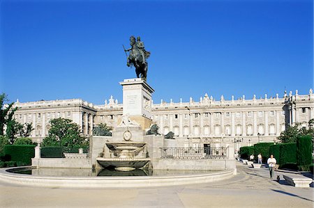 simsearch:841-03029616,k - Plaza de Oriente et le Palacio Real, Madrid, Espagne, Europe Photographie de stock - Rights-Managed, Code: 841-02921340