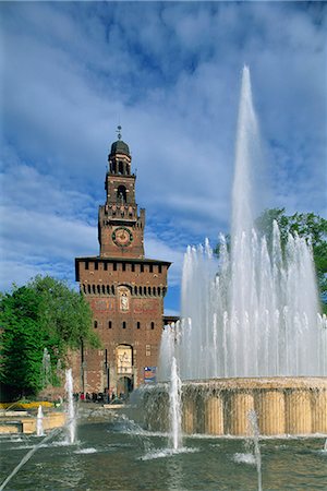 simsearch:841-02899549,k - Castello Sforzesco, Milan, Lombardy, Italy, Europe Fotografie stock - Rights-Managed, Codice: 841-02923712