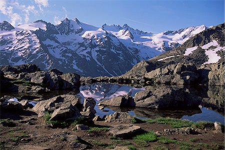 simsearch:841-03062703,k - Lago (lake) del Loson, Gran Paradiso National Park, near Val Nontey Valley, Valle d'Aosta, Italy, Europe Foto de stock - Con derechos protegidos, Código: 841-02923876