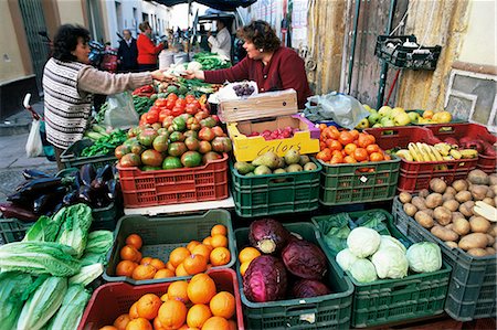 shopping spain images - Street market, Sanlucar de Barrameda, Andalucia, Spain, Europe Stock Photo - Rights-Managed, Code: 841-02923995