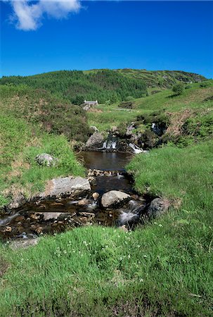 simsearch:841-02925568,k - A burn in Dukes Pass, The Trossachs, Stirling, Central, Scotland, United Kingdom, Europe Stock Photo - Rights-Managed, Code: 841-02944086