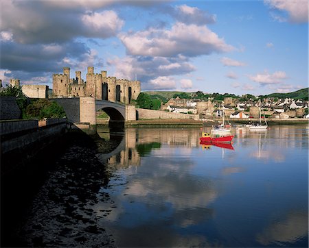 Conwy Castle, UNESCO World Heritage Site, Gwynedd, Wales, United Kingdom, Europe Foto de stock - Con derechos protegidos, Código: 841-02944136