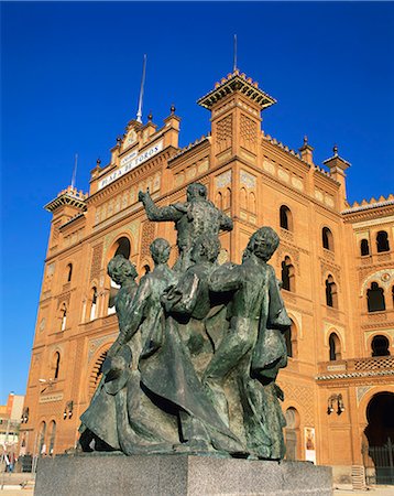 simsearch:841-02924519,k - Statue in front of the bullring in the Plaza de Toros in Madrid, Spain, Europe Stock Photo - Rights-Managed, Code: 841-02944423