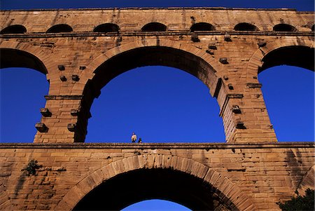 roman bridge - Roman aqueduct, Pont du Gard, near Nimes, Languedoc, France, Europe Stock Photo - Rights-Managed, Code: 841-02945098