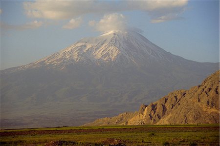 Agri Dagi, Mount Ararat, volcano is the highest mountain in Turkey at 5165m, Anatolia, Turkey, Asia Minor, Asia Stock Photo - Rights-Managed, Code: 841-02946489