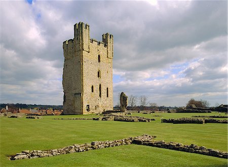 Helmsley Castle dating from the 12th century, North Yorkshire, England, United Kingdom, Europe Stock Photo - Rights-Managed, Code: 841-02946579