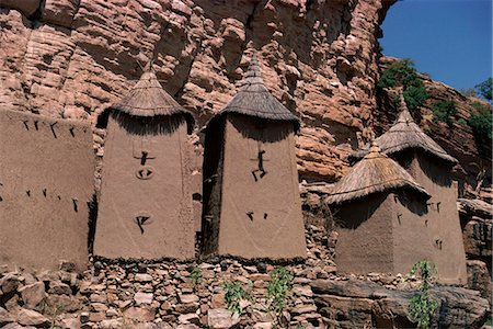 Grain stocke dans le Village de Irelli, escarpement de Bandiagara, région de Dogon, patrimoine mondial de l'UNESCO, Mali, Afrique de l'Ouest, Afrique Photographie de stock - Rights-Managed, Code: 841-02946642