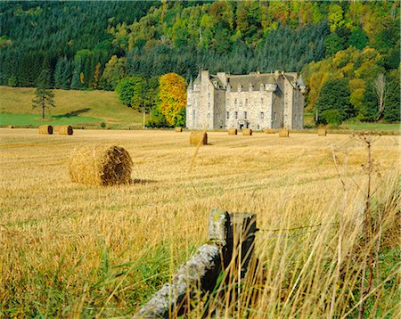 perthshire - Castle Menzies/Weem, Perthshire, Scotland Stock Photo - Rights-Managed, Code: 841-02946736