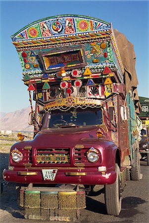 painted truck - A decorated truck, typical of those on the Karakoram Highway in Pakistan, Asia Stock Photo - Rights-Managed, Code: 841-02946779