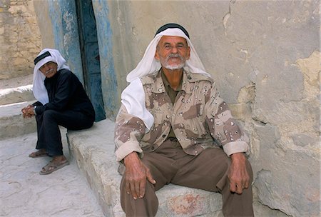 simsearch:841-02945927,k - Bedouin man, Dana Reserve, Jordan, Middle East Foto de stock - Con derechos protegidos, Código: 841-02946910