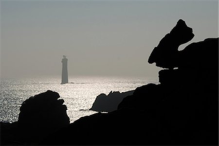 simsearch:841-02915365,k - Dramatic seascape and lighthouse, Island of Ushant (Ile d'Ouessant), Brittany, France, Europe Stock Photo - Rights-Managed, Code: 841-02943571