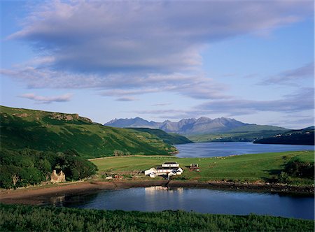 simsearch:841-02707533,k - Loch Harport and the Cuillin Hills, Isle of Skye, Highland region, Scotland, United Kingdom, Europe Stock Photo - Rights-Managed, Code: 841-02943875