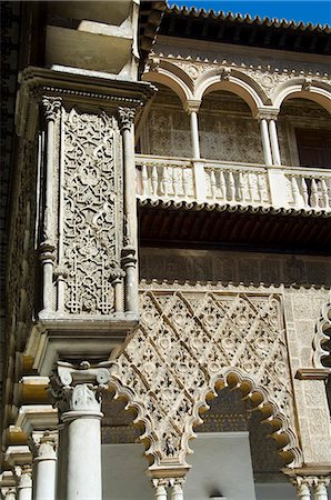 real alcazar - Patio de las Doncellas (Patio of the Maidens), Real Alcazar, UNESCO World Heritage Site, Santa Cruz district, Seville, Andalusia (Andalucia), Spain Stock Photo - Rights-Managed, Code: 841-02994014