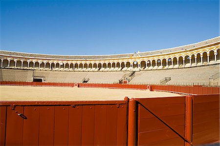 plaza de toros de la real - Inside the Bull Ring, Plaza de Toros De la Maestranza, El Arenal district, Seville, Andalusia, Spain, Europe Foto de stock - Con derechos protegidos, Código: 841-02994123