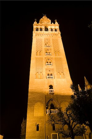 La Giralda, nuit, Plaza Virgen de los Reyes, quartier de Santa Cruz, Séville, Andalousie, Espagne, Europe Photographie de stock - Rights-Managed, Code: 841-02994150
