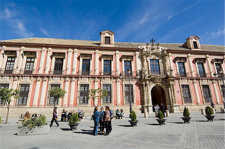 simsearch:841-02993972,k - The Archbishops palace, Plaza Virgen de los Reyes, Santa Cruz district, Seville, Andalusia, Spain, Europe Foto de stock - Con derechos protegidos, Código: 841-02994232