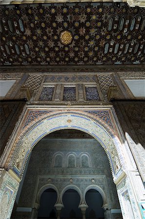 simsearch:841-02993982,k - The Ambassadors Hall with three horseshoe arches, Real Alcazar, UNESCO World Heritage Site, Santa Cruz district, Seville, Andalusia (Andalucia), Spain, Europe Foto de stock - Direito Controlado, Número: 841-02994247