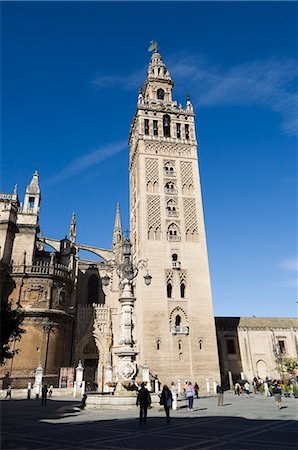 Seville Cathedral and La Giralda, UNESCO World Heritage Site, Plaza Virgen de los Reyes, Santa Cruz district, Seville, Andalusia, Spain, Europe Stock Photo - Rights-Managed, Code: 841-02994270