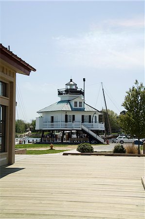 simsearch:841-02994576,k - Typical historic lighthouse rescued and brought to the Chesapeake Bay Maritime Museum, St. Michaels, Talbot County, Miles River, Chesapeake Bay area, Maryland, United States of America, North America Foto de stock - Con derechos protegidos, Código: 841-02994592