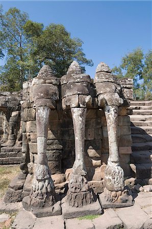 simsearch:841-05785362,k - Elephant Terrace, Angkor Thom, Angkor, UNESCO World Heritage Site, Siem Reap, Cambodia, Indochina, Southeast Asia, Asia Stock Photo - Rights-Managed, Code: 841-02990506