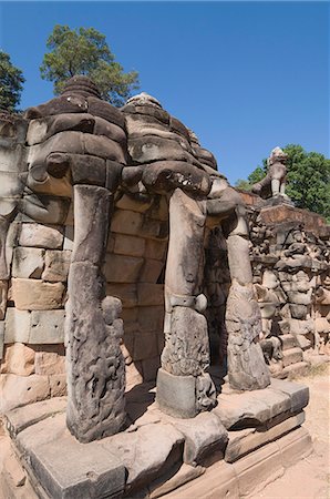 simsearch:841-05785362,k - Elephant Terrace, Angkor Thom, Angkor, UNESCO World Heritage Site, Siem Reap, Cambodia, Indochina, Southeast Asia, Asia Stock Photo - Rights-Managed, Code: 841-02990508