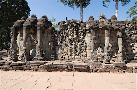 simsearch:841-05785362,k - Elephant Terrace, Angkor Thom, Angkor, UNESCO World Heritage Site, Siem Reap, Cambodia, Indochina, Southeast Asia, Asia Stock Photo - Rights-Managed, Code: 841-02990510