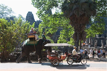 simsearch:841-03066785,k - Temple du Bayon, Angkor Thom, Siem Reap, Cambodge, Indochine, l'Asie du sud-est, Asie Photographie de stock - Rights-Managed, Code: 841-02990534