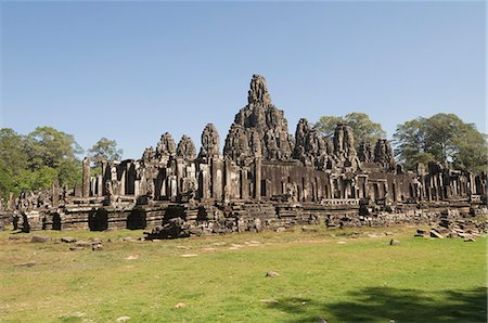 Bayon Temple, Buddhist, Angkor Thom, Angkor, UNESCO World Heritage Site, Siem Reap, Cambodia, Indochina, Southeast Asia, Asia Stock Photo - Rights-Managed, Code: 841-02990555